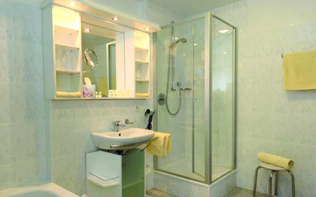 Appartment Hotel Victoria Bad Füssing Extérieur photo